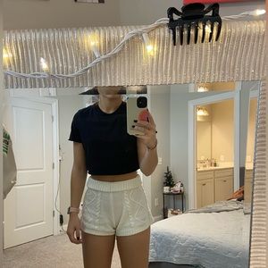 Black, size M cropped Tshirt